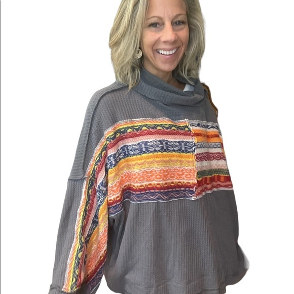 Free People Sweater. Boho. Medium. Super fun & Comfy with textured de… - Picture 3 of 4